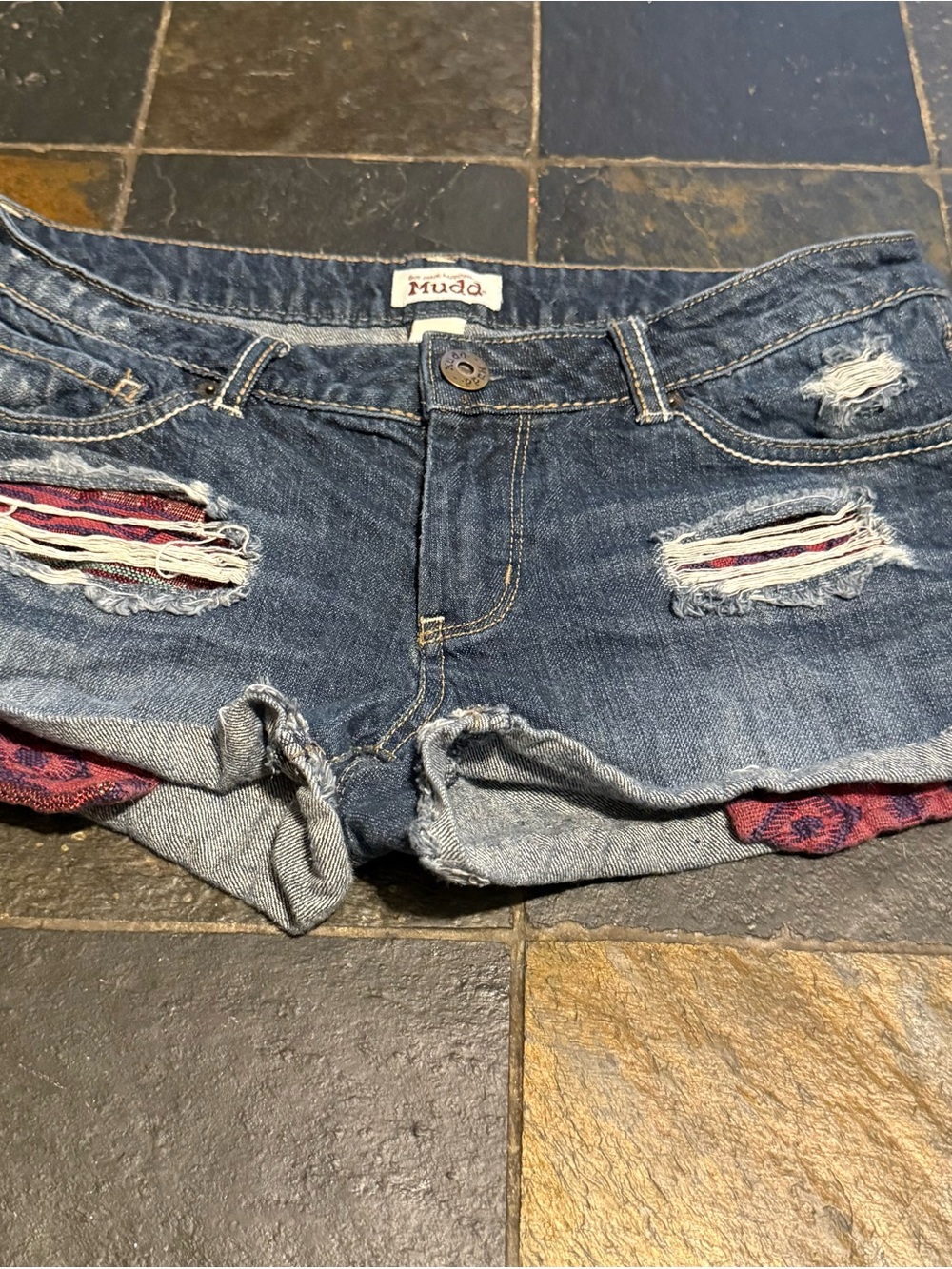 Mudd Distressed Denim Jean Shorts with Patterned Underlay - Blue